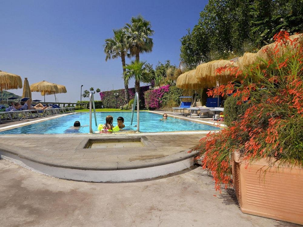 Hotel La Luna Ísquia Exterior foto